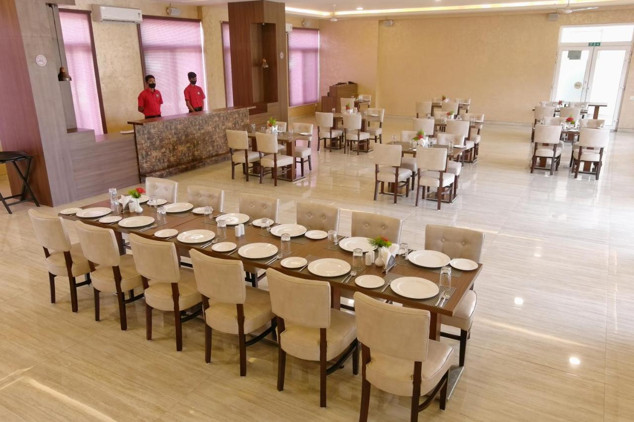 Spree Resort At Century Wintersun Dod Ballāpur Exterior foto